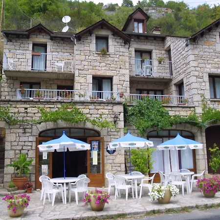 Chante-perdrix Hotel